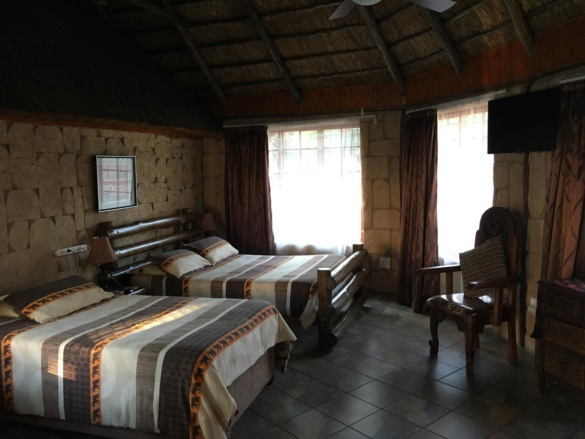 Lions Rest Guest House Germiston Exterior foto